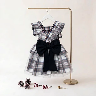 Vestido/Fofo Constança c/tule #XadrezPreto com laço Rabo de Peixe #Preto