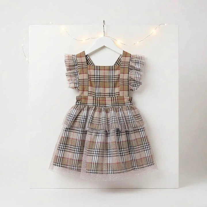Vestido/Fofo Constança c/tule #XadrezBege com laço Rabo de Peixe #Vermelho 2