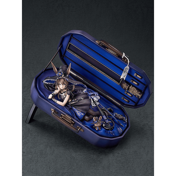 Arknights - Amiya: Solo Around The World Ver. 1/7 Scale 3