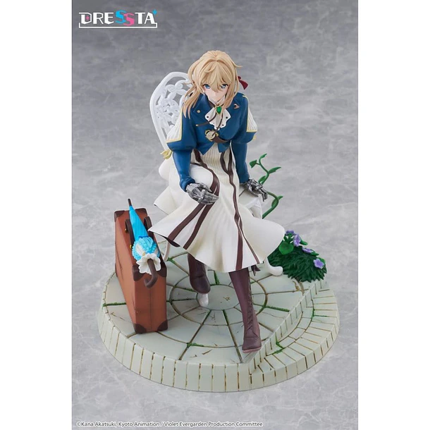 Violet Evergarden - Violet Evergarden Dressta 5