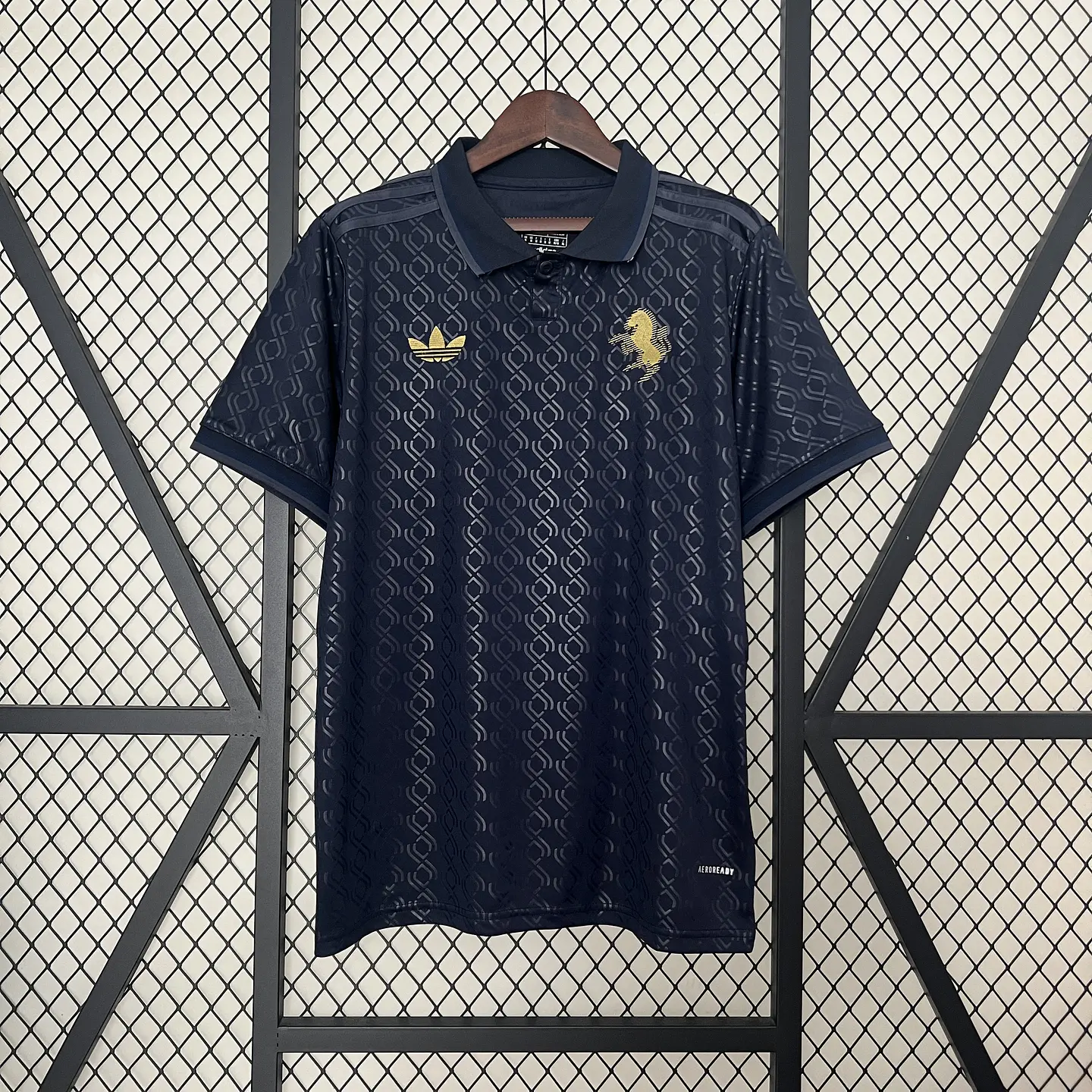 Camisola adidas Juventus FC Terceiro Equipamento 2024-2025 1
