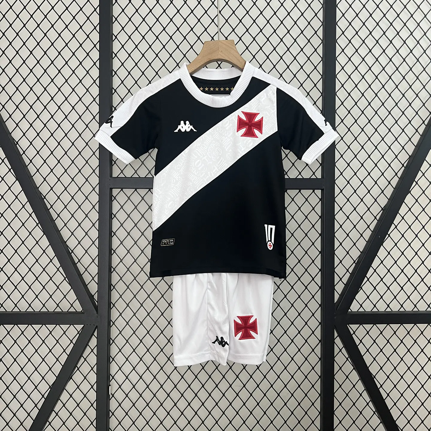 Conjunto Kappa Vasco da Gama Principal Equipamento 24/25 Criança  1