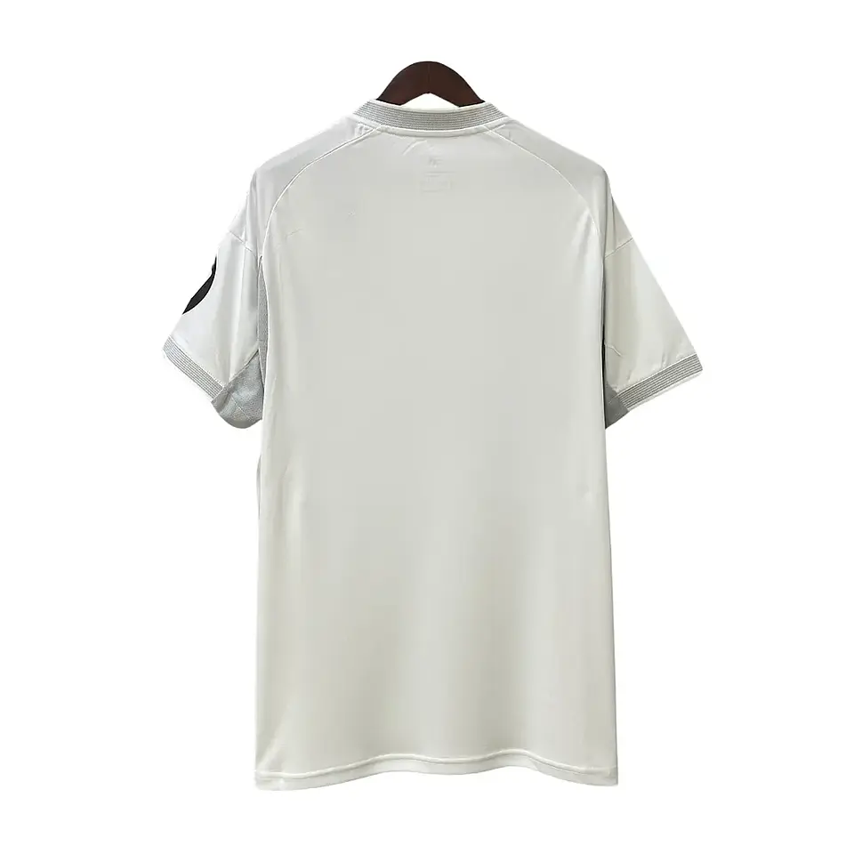 Camisola Real Madrid Principal Equipamento 25/26 2