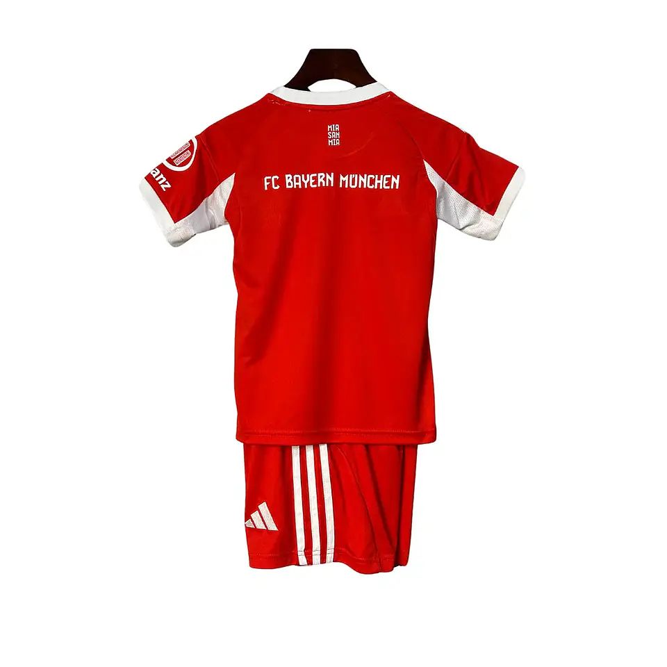 Conjunto Bayern Munich Principal Equipamento 2025/26 2