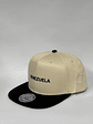 Gorra lisa plana 6p - Beige x negro / VENEZUELA  - Miniatura 2