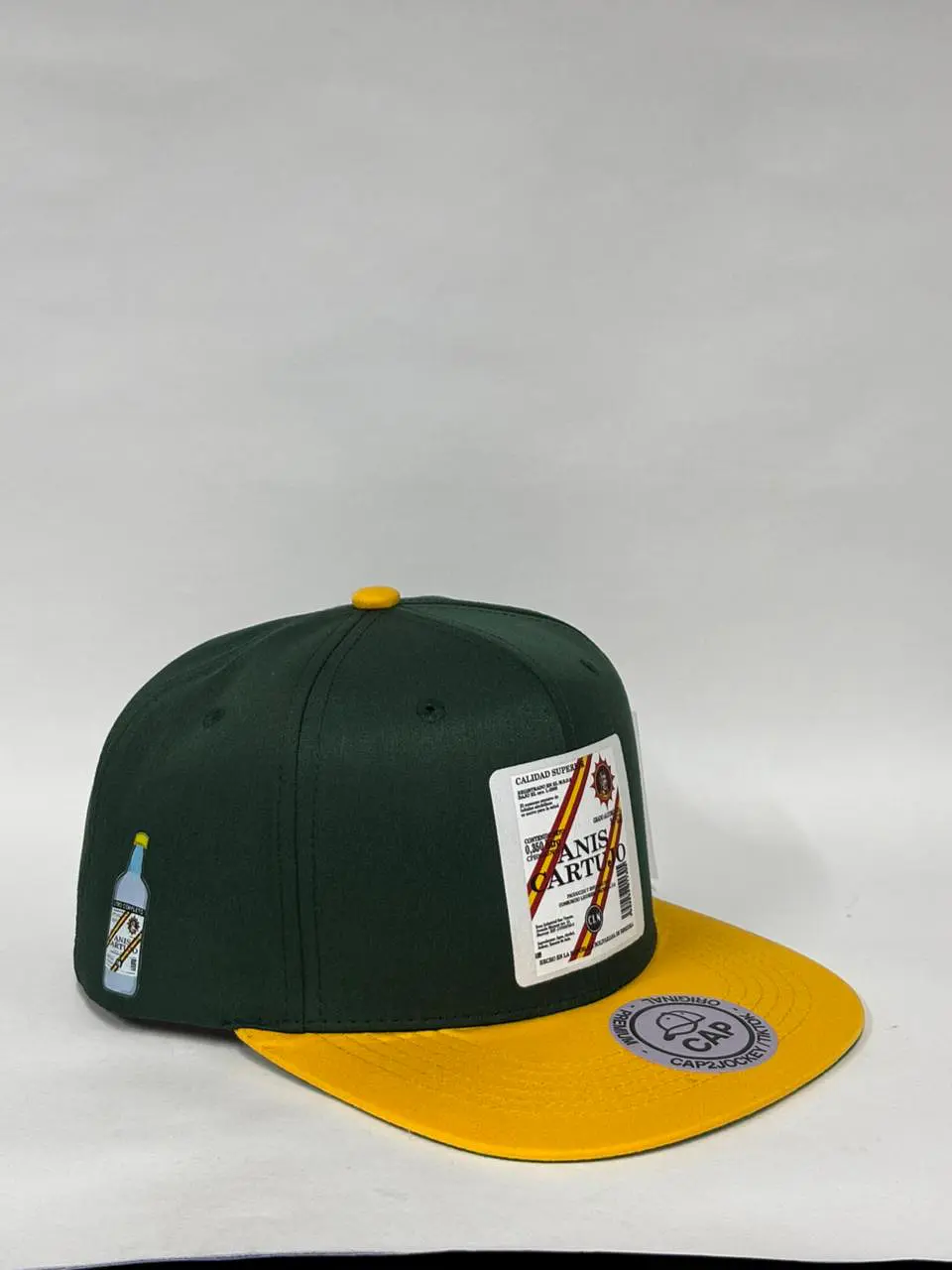 Gorra plana 6p bicolor - Verde x amarillo / Anís Cartujo  2
