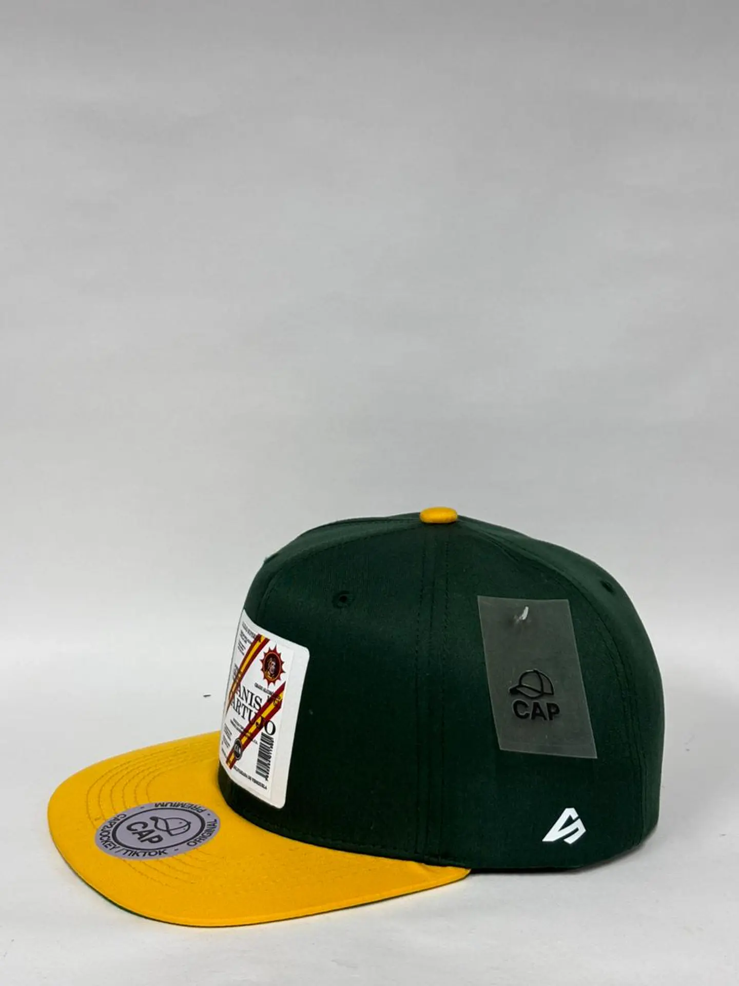 Gorra plana 6p bicolor - Verde x amarillo / Anís Cartujo  3