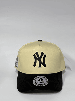 Gorra de lona 5p - Beige x negro / NY World Series 24