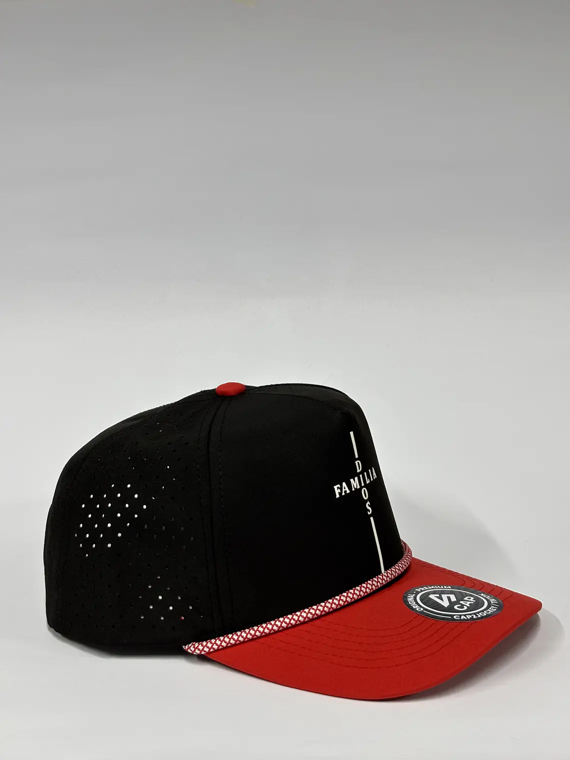 Gorra de lona 5p - Bicolor negro x rojo / Familia Dios  2