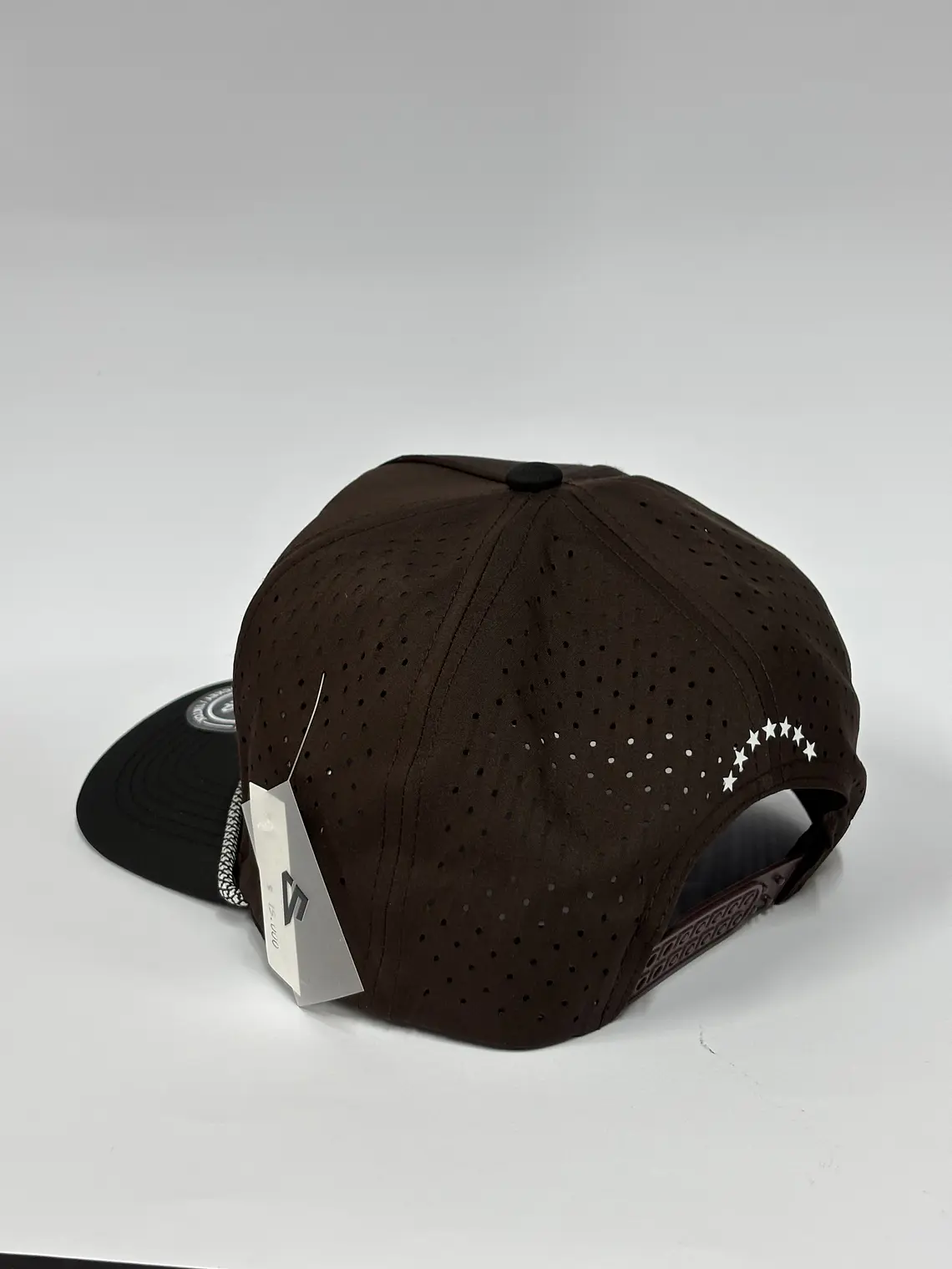 Gorra de lona 5p láser - Bicolor Marrón x Negro - VZLA 2026  2