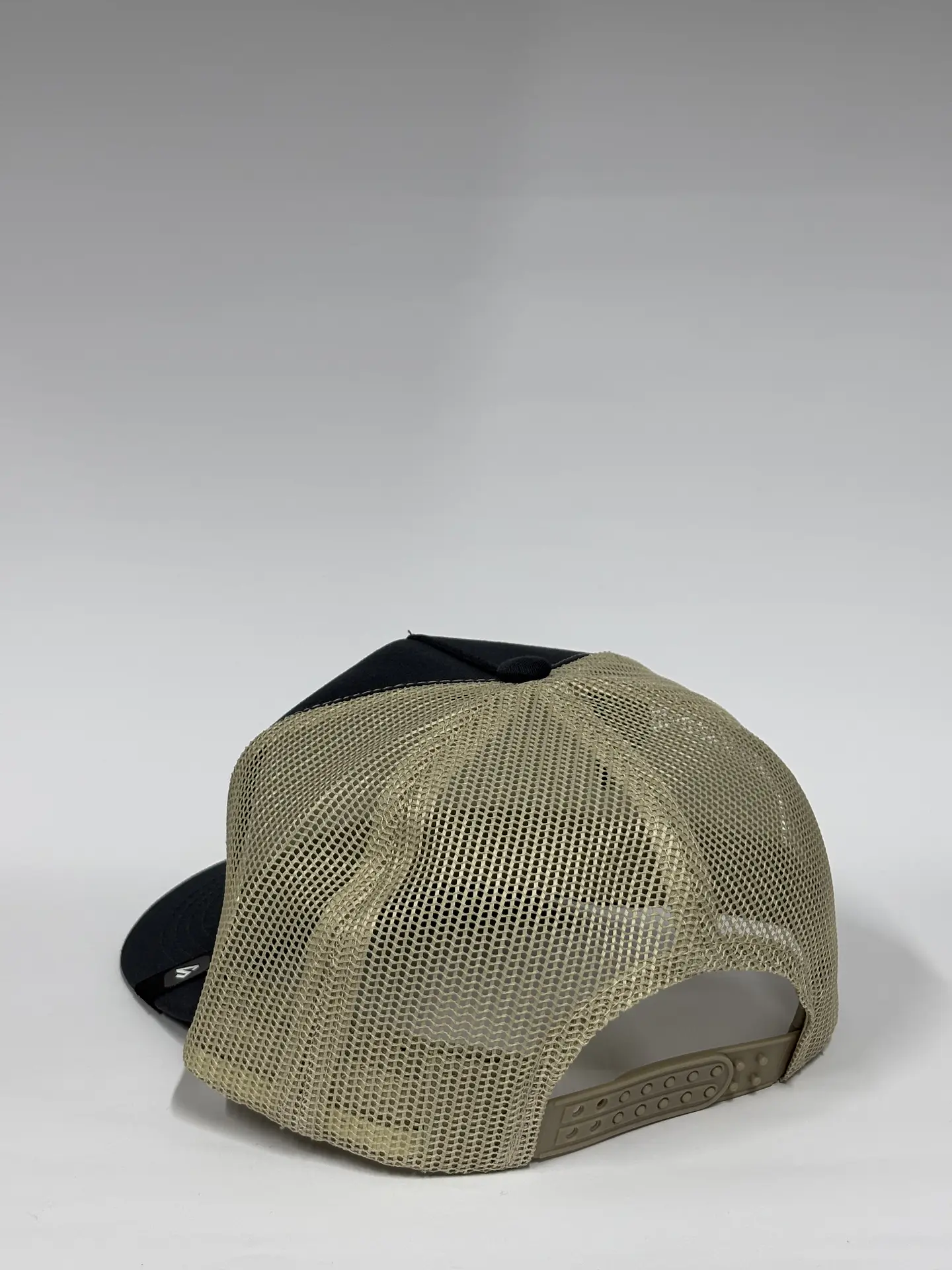 Jockey de malla 5p / Gris P x Beige - Caballo albino  3