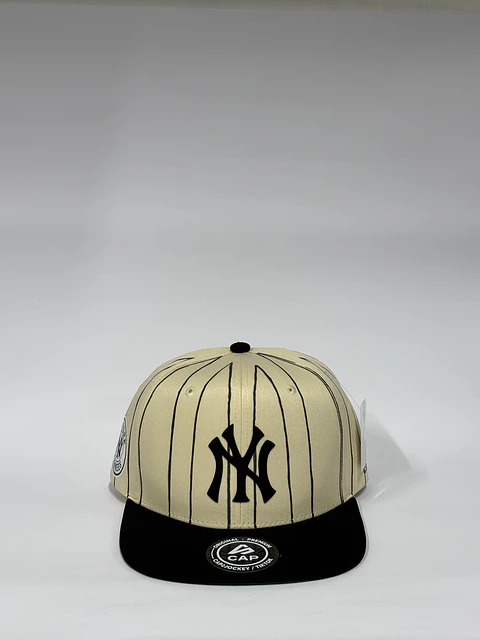 Gorra plana 6p / Bicolor Beige x Negro - NY vintage 