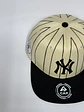 Gorra plana 6p / Bicolor Beige x Negro - NY vintage  - Miniatura 2