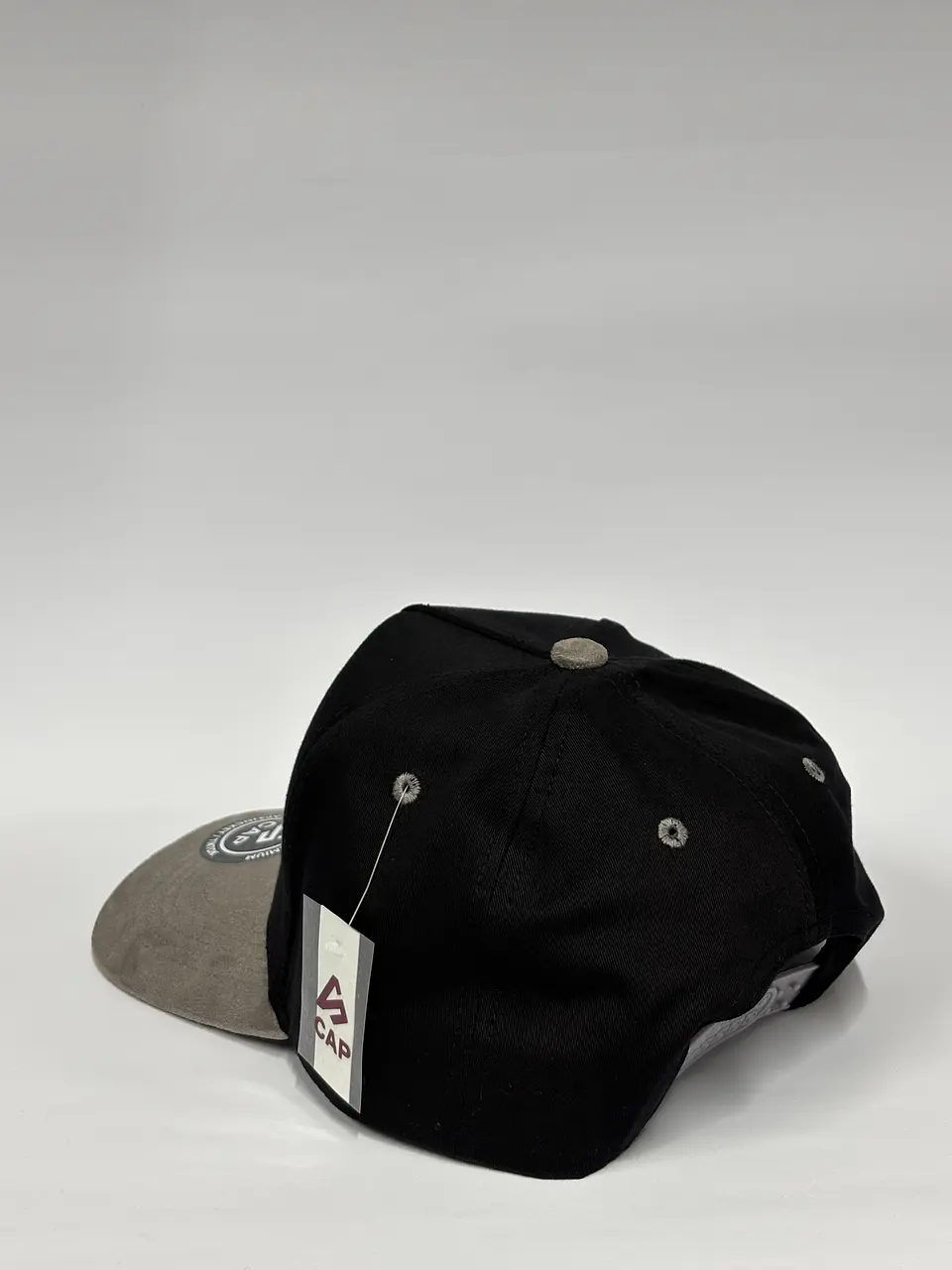 Gorra de lona 5p - Bicolor Negro x Gris / Holy Spirit  2