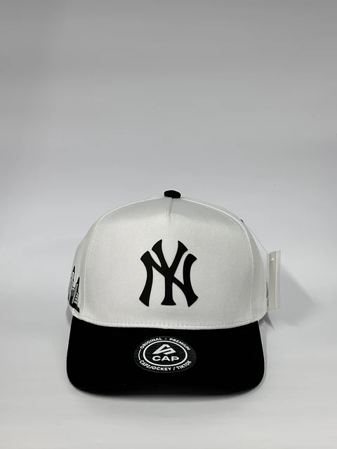 Gorra de lona 5p - Bicolor Blanco x Negro / NY City 
