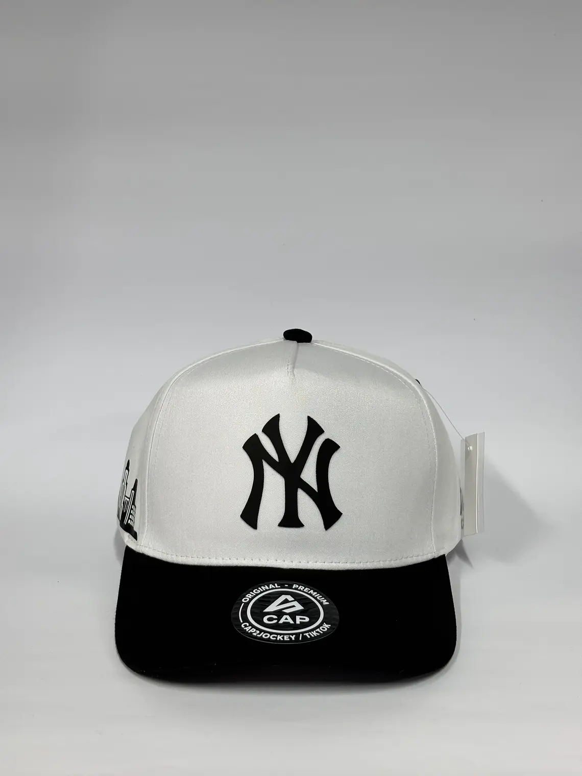 Gorra de lona 5p - Bicolor Blanco x Negro / NY City  1