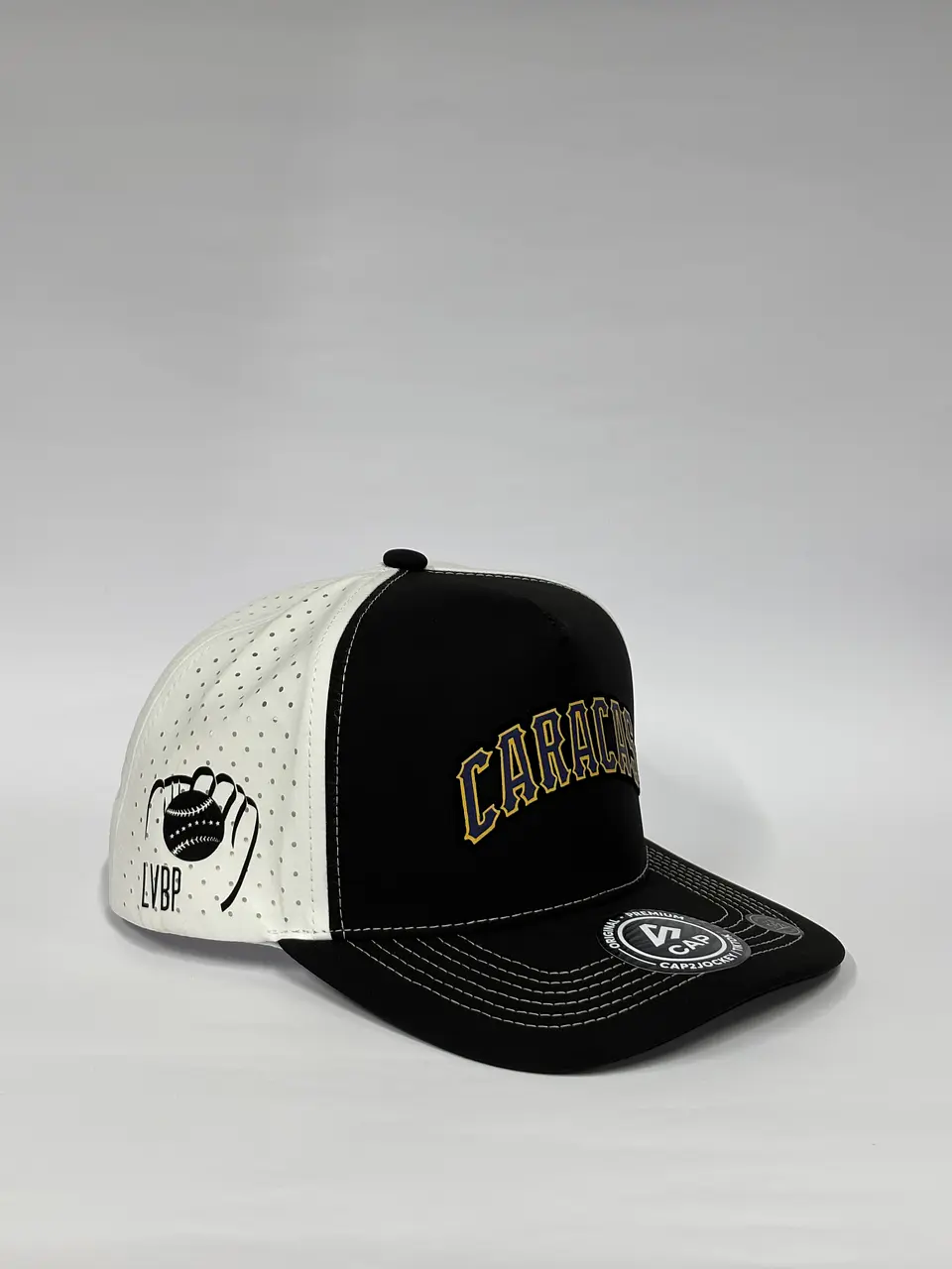 Gorra de lona 5p láser - Bicolor Negro x Blanco  / Leones del Caracas texto  2