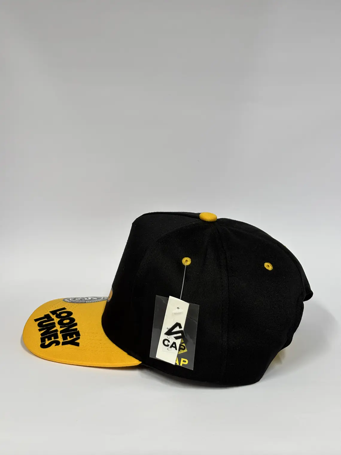 Gorra de lona 5p - Negro x amarillo / Patos Lucas WB Looney Tunes  5