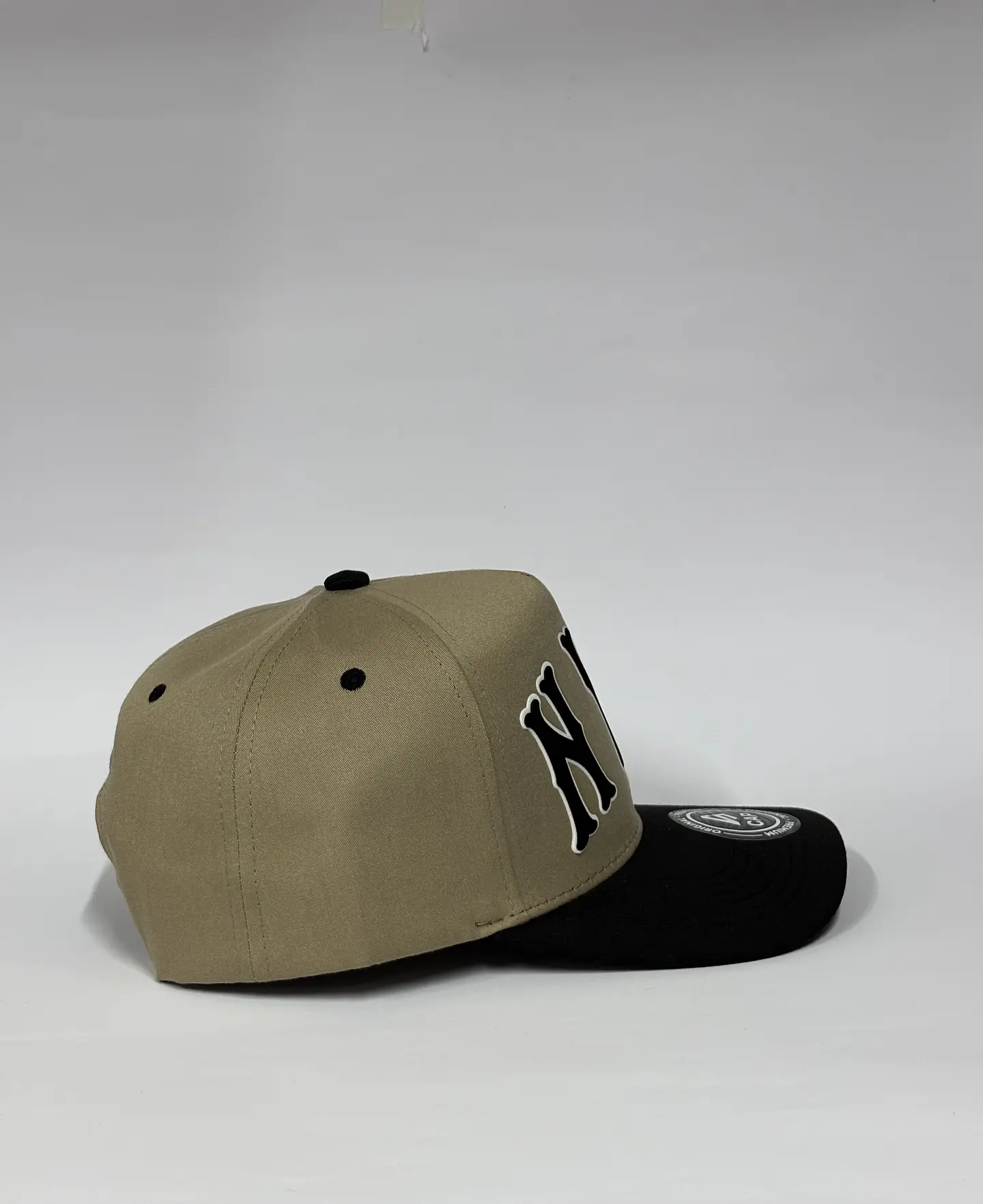Gorra de lona 5p - Bronce x Negro / NYC City  5