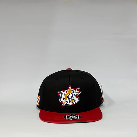 Gorra de lona 6p plana - Negro x rojo  / USA - CMB 