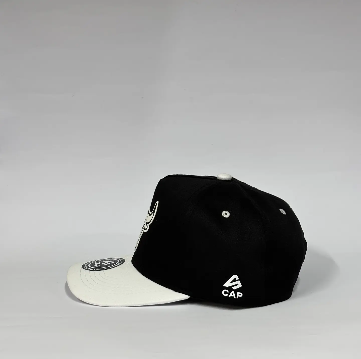Gorra de lona 5p - Negro x Blanco - Chicago Bull  5