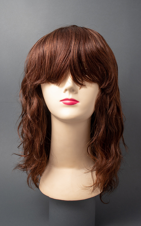 Ondulada con Flequillo castaño 35 cm