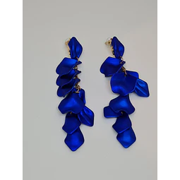 Aros largos pétalos