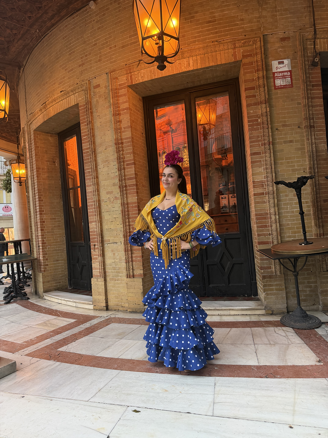 VESTIDO LUCÍA AZULINA LUNAR BLANCO MEDIANO 1