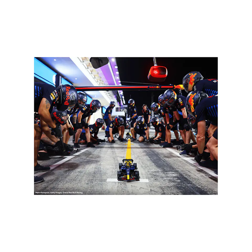 LEGO Technic Oracle Red Bull Racing RB20 F1 Car (42206) 12