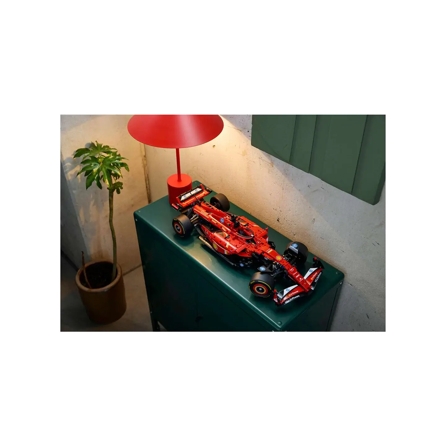 LEGO Technic Ferrari SF-24 F1 Car (42207) 6