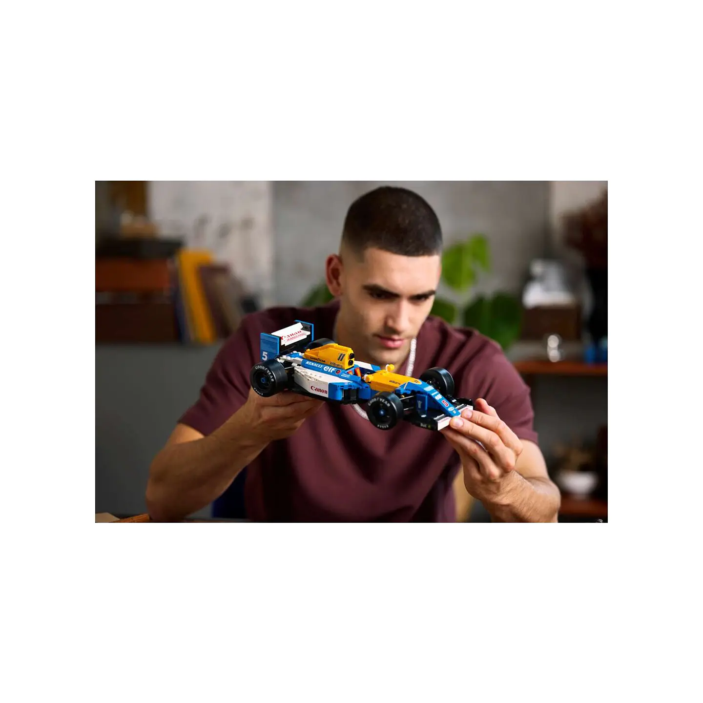 LEGO Icons Williams Racing FW14B & Nigel Mansell (10353) 7