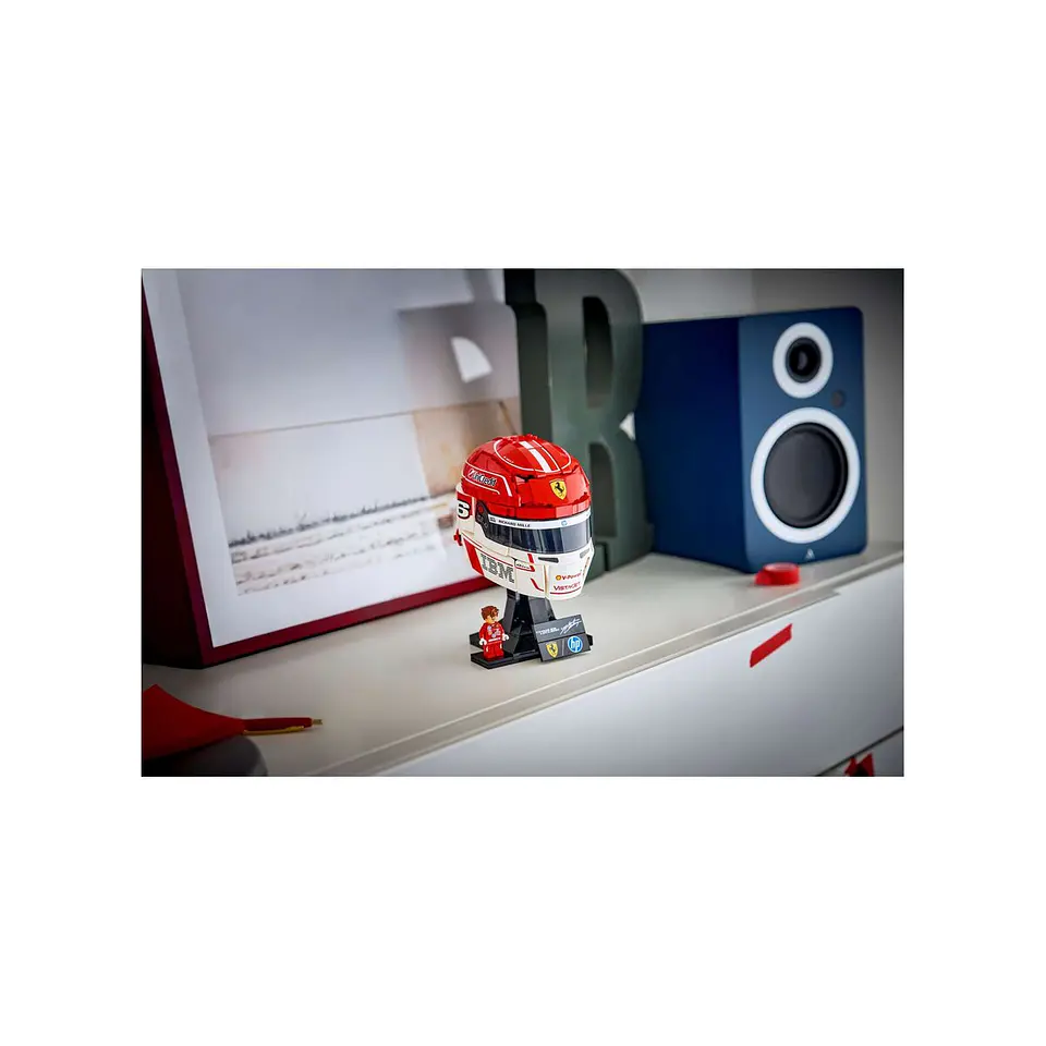 LEGO Scuderia Ferrari HP Charles Leclerc Helmet (43014) 5