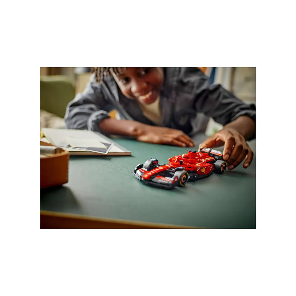 LEGO Speed Champions Ferrari SF-24 F1 Race Car (77242) 6