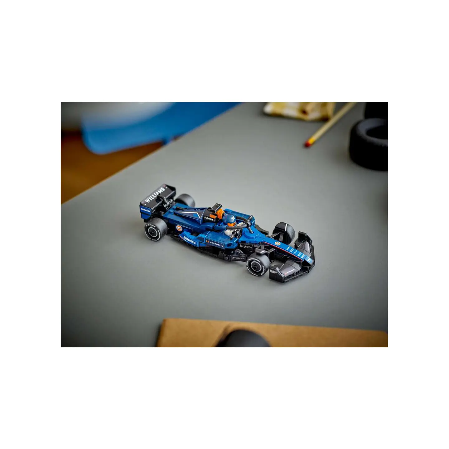 LEGO Speed Champions Williams Racing FW46 F1 Race Car (77249) 7