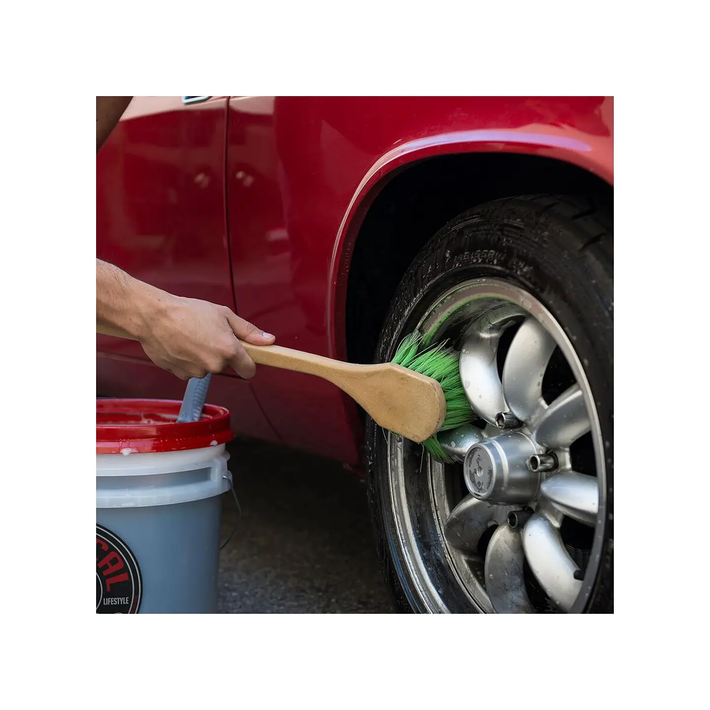 Chemical Guys Long Handle Body & Wheel Brush 3