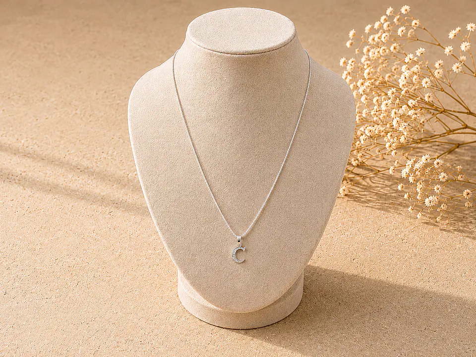 Collar Iniziale C 1