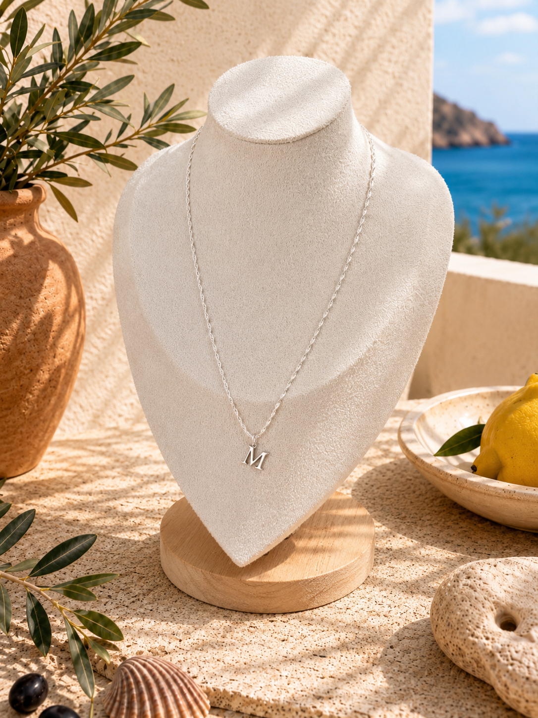 Collar Iniziale M