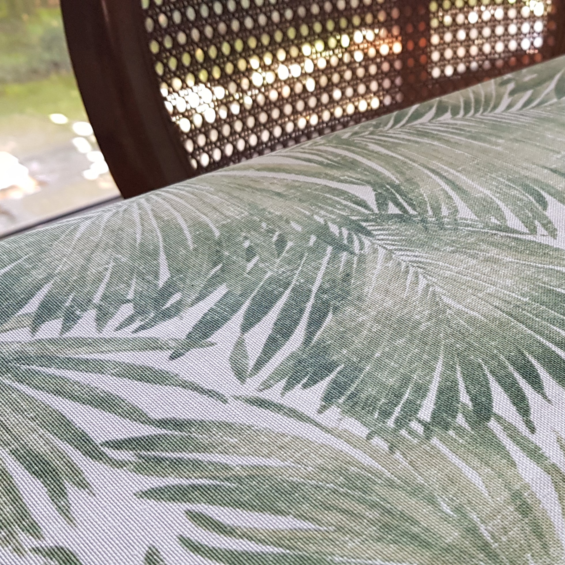 PALMERAS VERDE mantel 1,5 x 2,4 m antimanchas