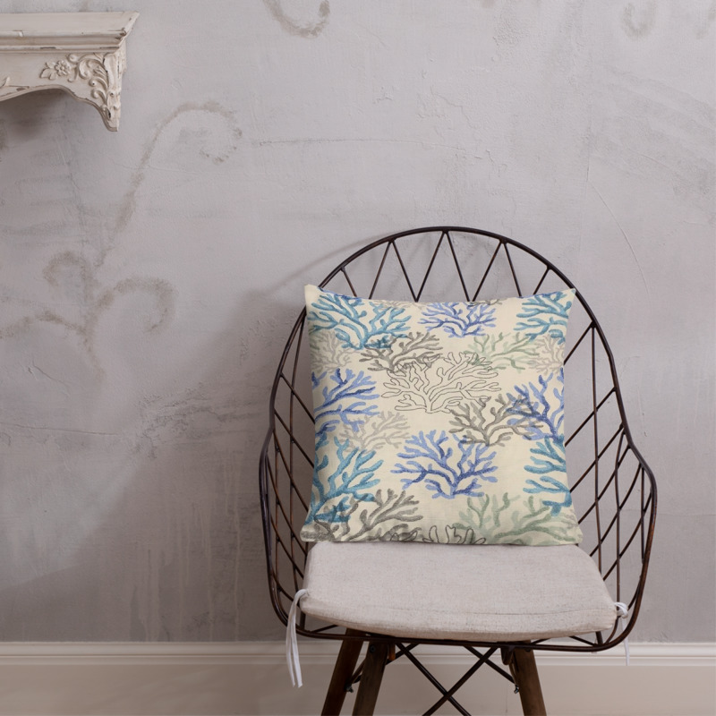 CORAL<br>AZUL<br>funda antimanchas<br>45 x 45 cm<br><br>[ a confección ]<br>[ llega 7 · 9 días ]