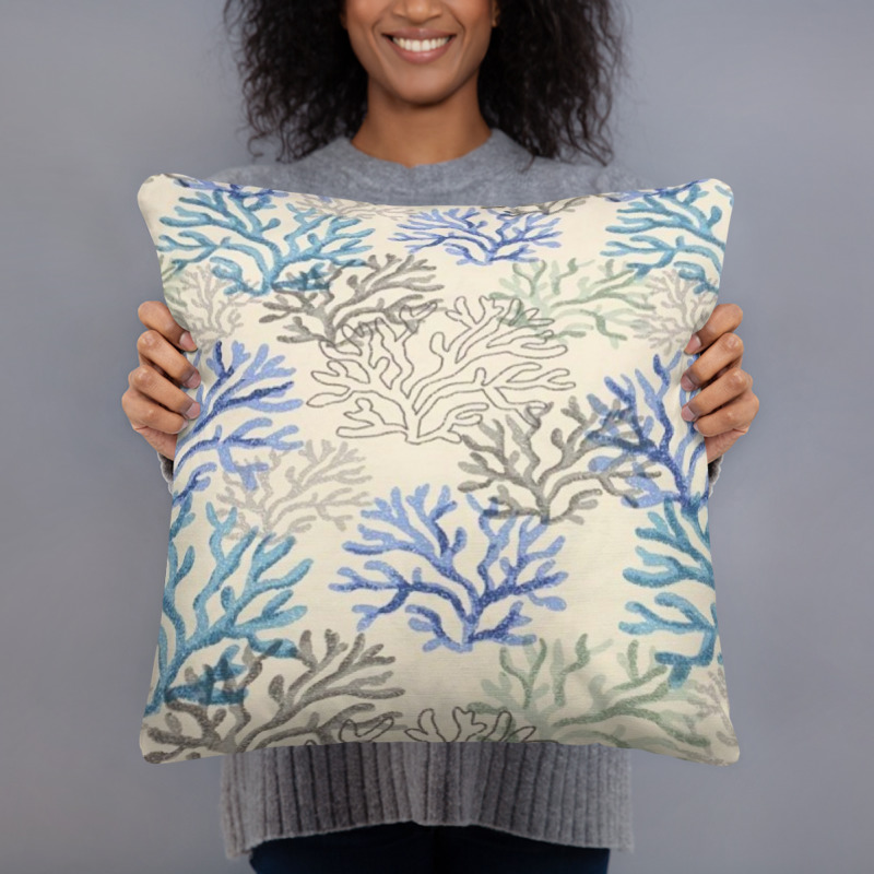 CORAL<br>AZUL<br>funda antimanchas<br>45 x 45 cm<br><br>[ a confección ]<br>[ llega 7 · 9 días ]