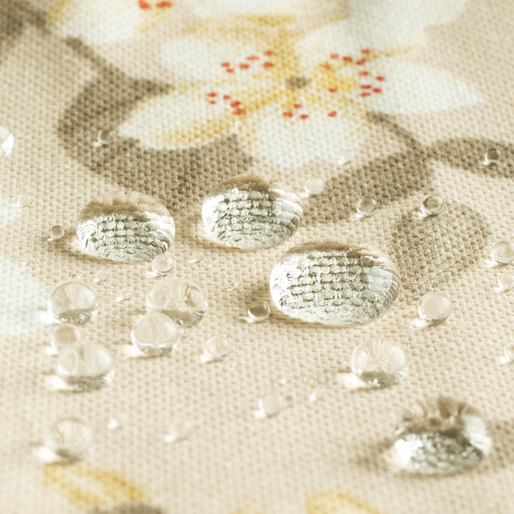 FLORAL BEIGE mantel 1,5 x 2,1 m