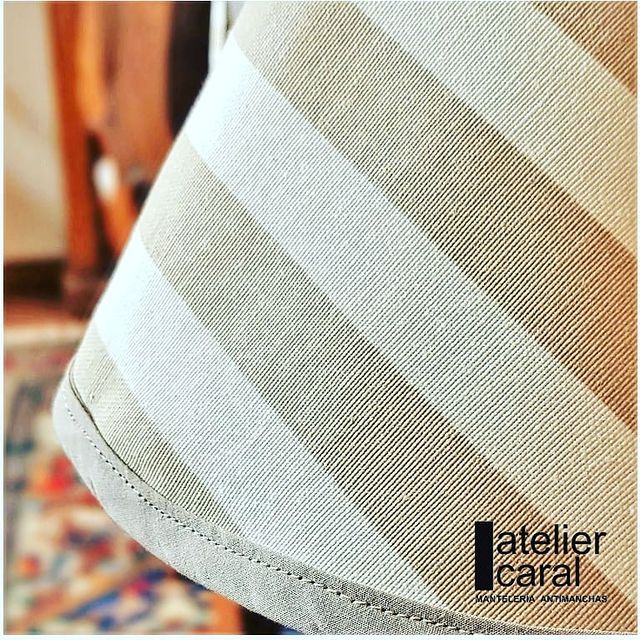 RAYAS beige mantel 1,5 x 2,4 m antimanchas