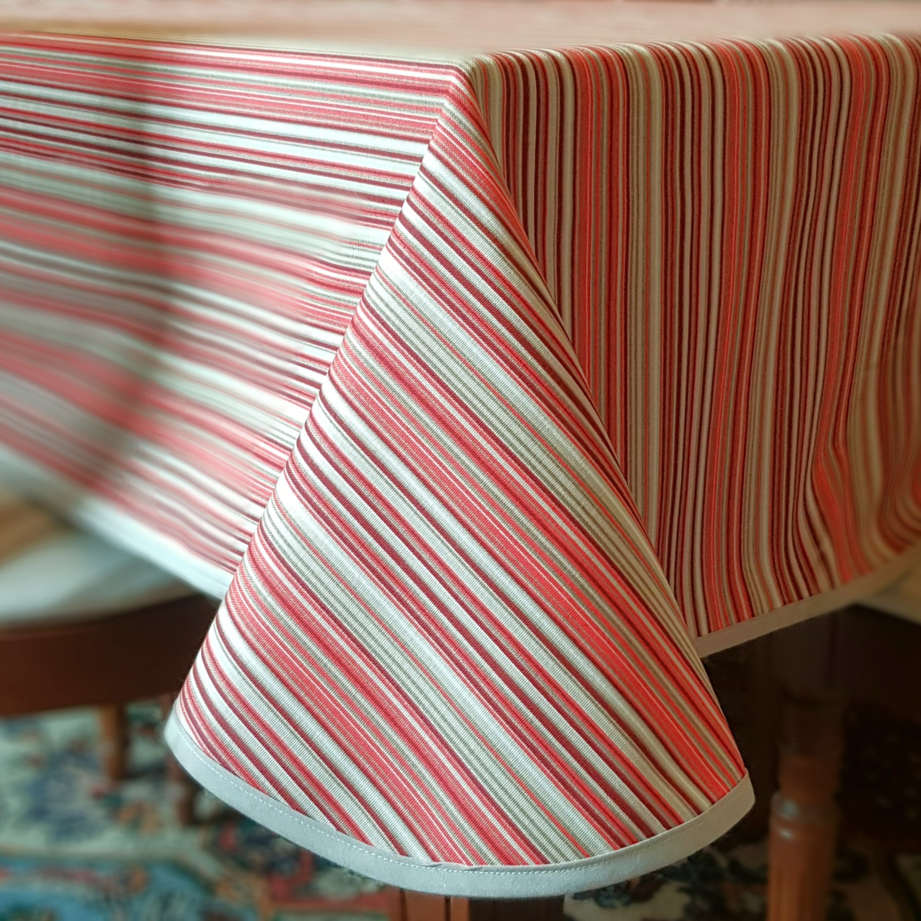 EUSKADI rojo mantel 1,5 x 2,4 m antimanchas