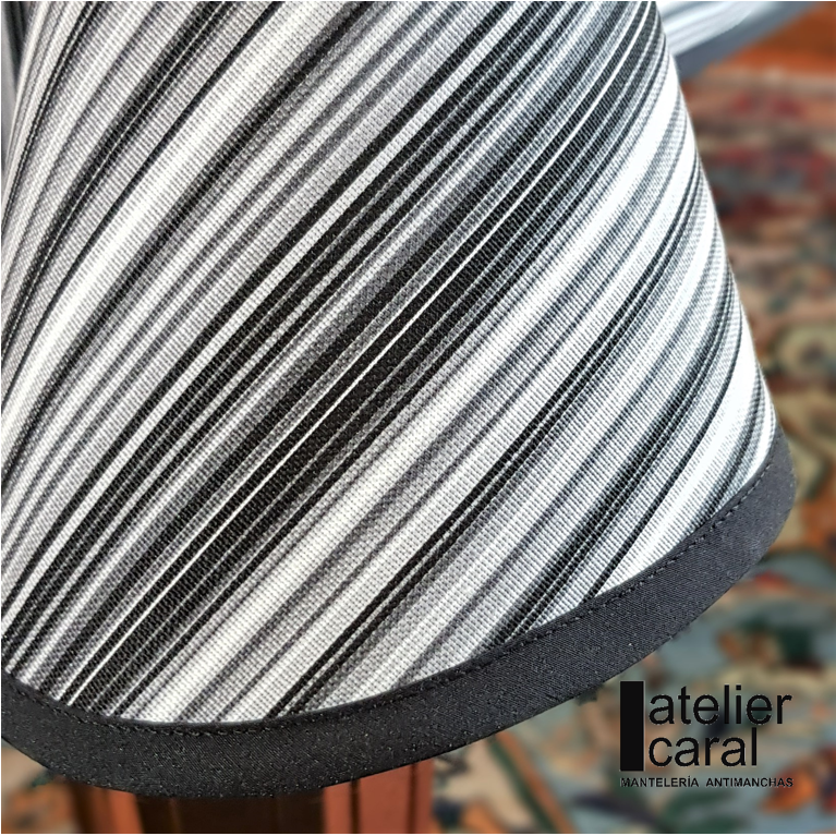 EUSKADI negro mantel 1,5 x 2,4 m antimanchas