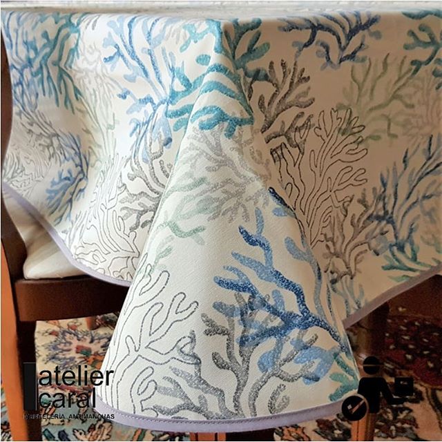 CORAL AZULmantel 1,5 x 2,1 m antimanchas