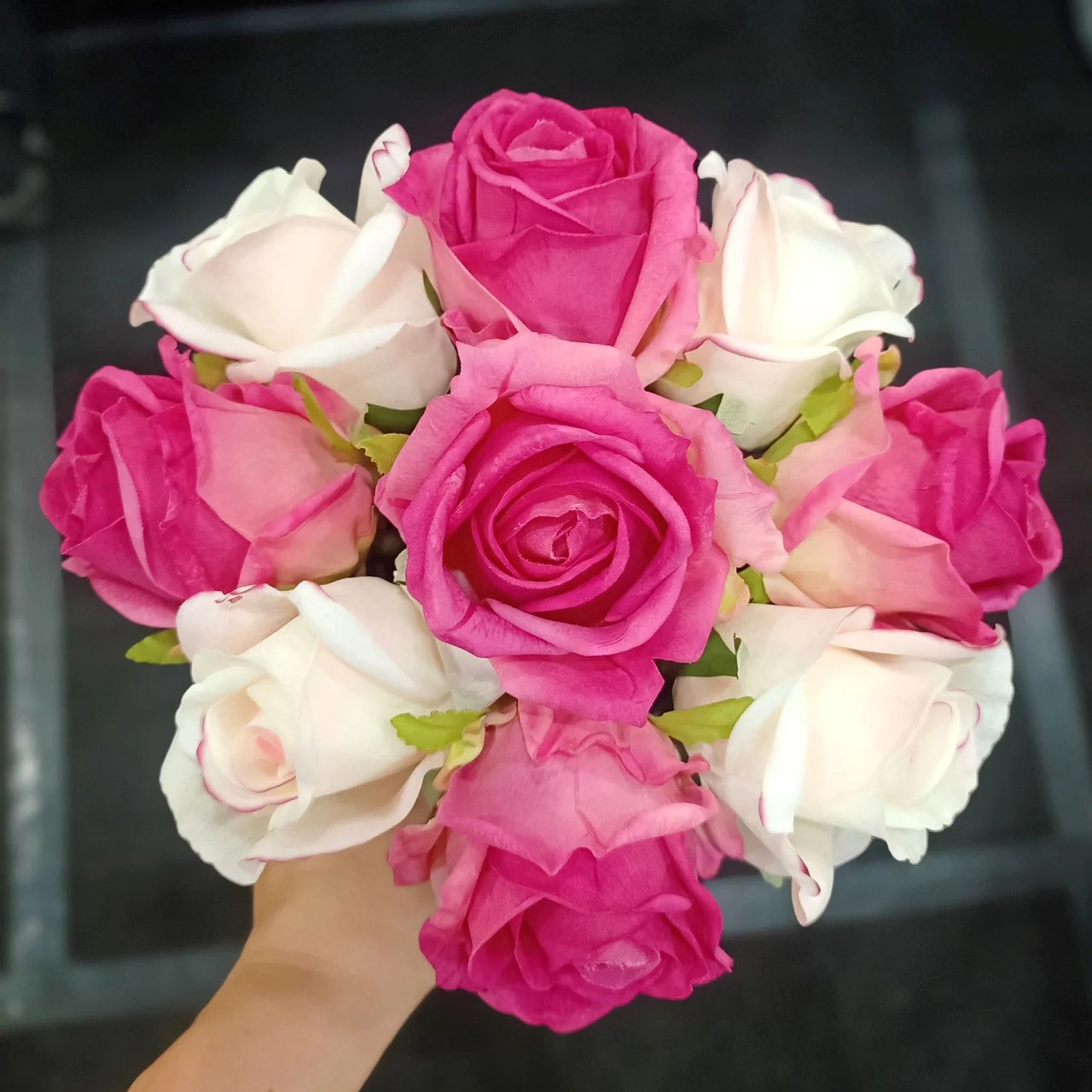 BOUQUET 9 ROSAS Botones de Rosas Magenta & Blush