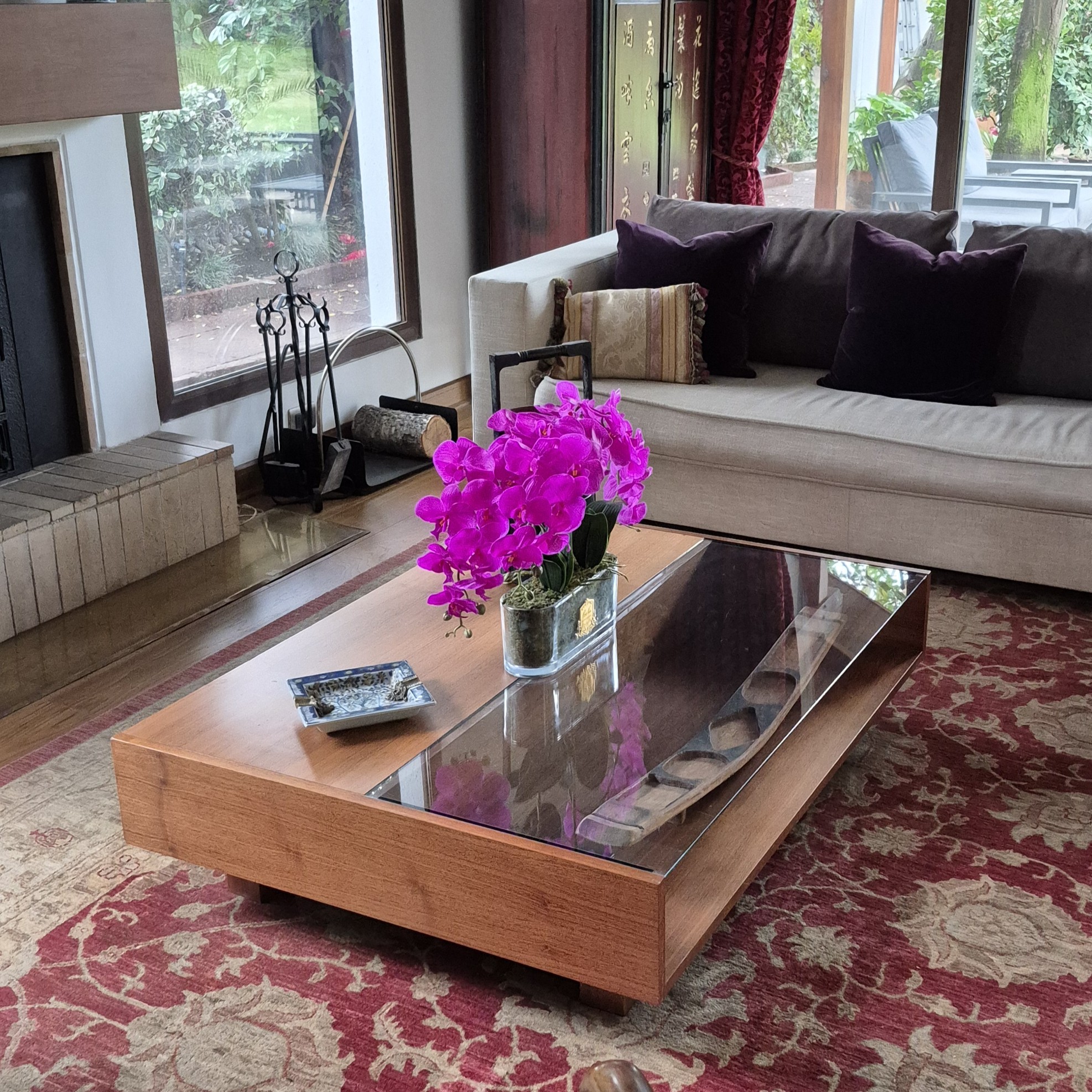 Trío de Orquídeas   macetero oval    [    Fuchsia    ]
