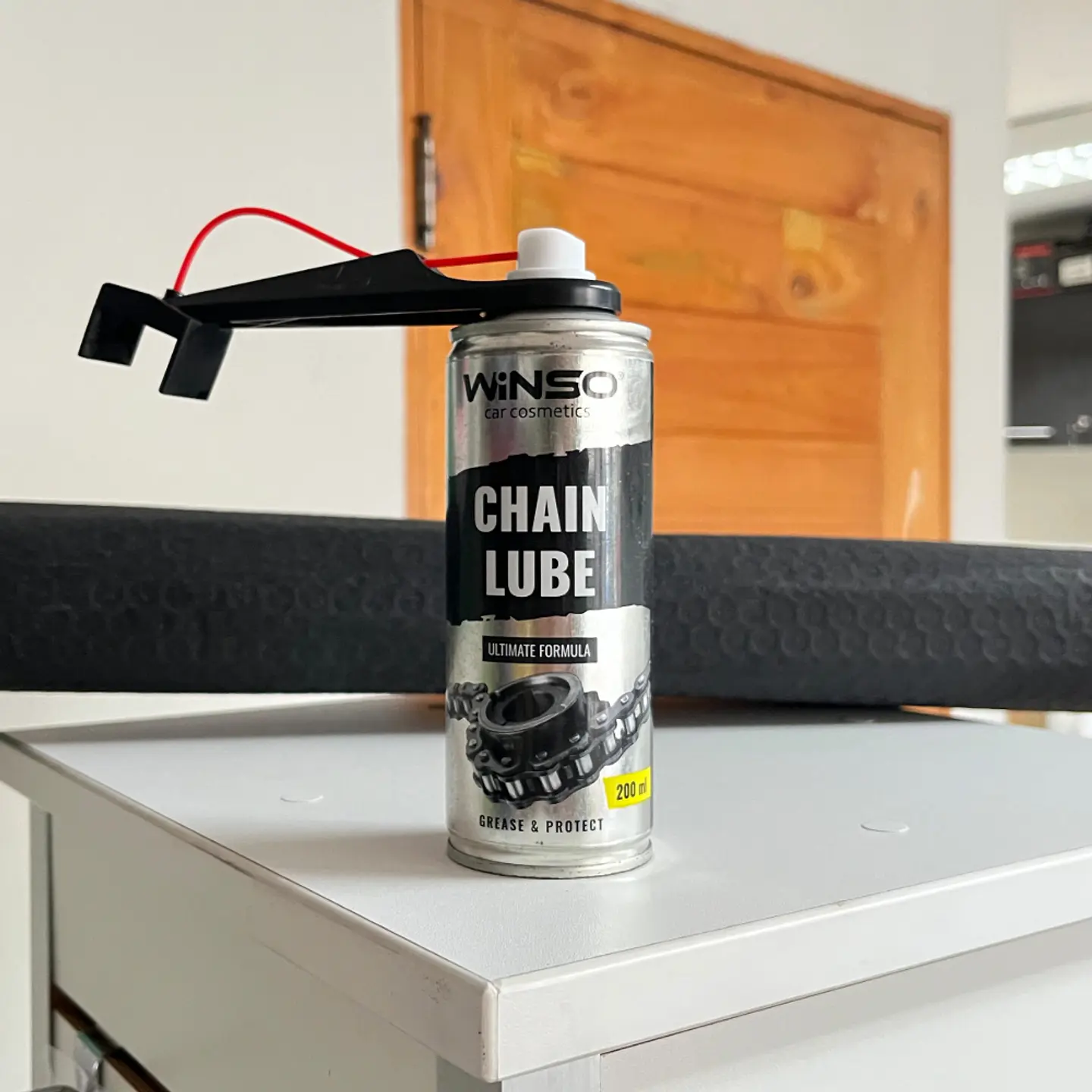 KIT LUBRICANTE DE CADENAS (CHAIN LUBE WINSO + DISPENSADOR DE AEROSOL) 2
