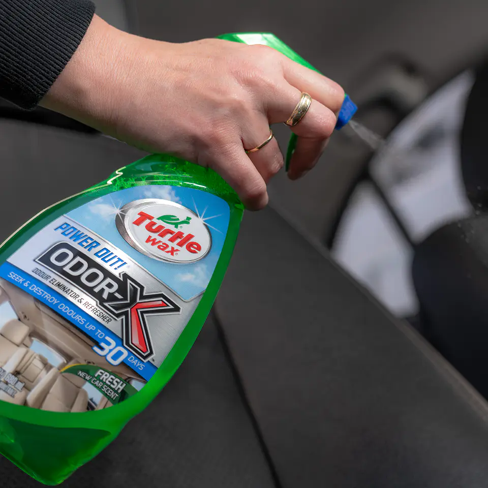 Aromatizador en Spray Odor-X New Car 680mL 2