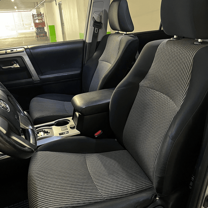 TOYOTA 4RUNNER SR5 4.0  / AÑO 2014 / 167.600KM / 4X4 / AUTOMATICA / BENCINA 19